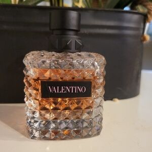 Valentino RomaDONNA BORN IN ROMA EAU DE PARFUM